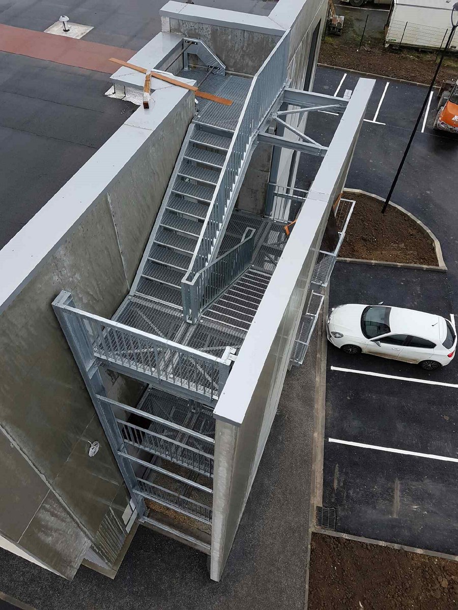 Escalier métallique pour le bâtiment - SAS Breschard à Wahagnies